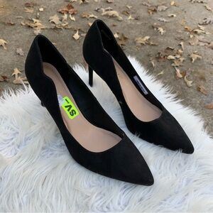 Chinese Laundry Black Scalloped Suede Heels Size 11